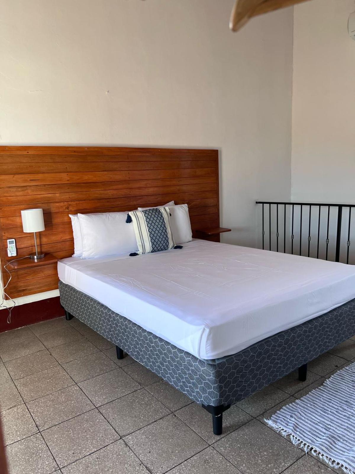 Hotel Al Sole León Εξωτερικό φωτογραφία